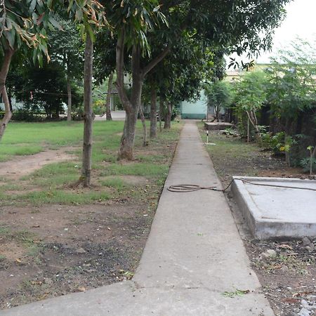Seva Kendra Hijli Kharagpur Hotel ภายนอก รูปภาพ